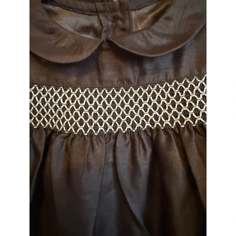Gymboree Baby Girl Brown Smocked Dress Peter Pan Collar Floral Embroidery 6-12M